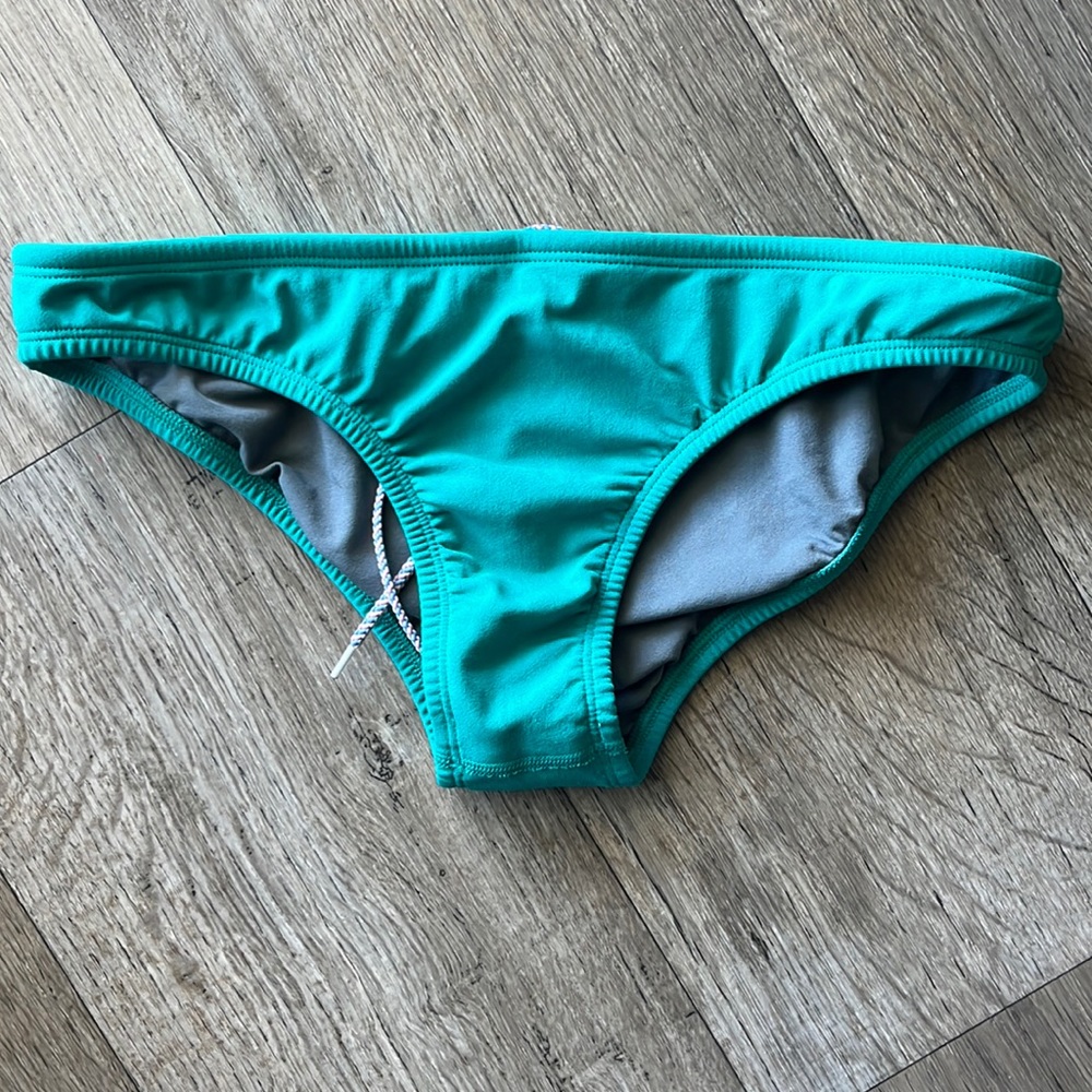 JOLYN bathing suit bottom with draw string L